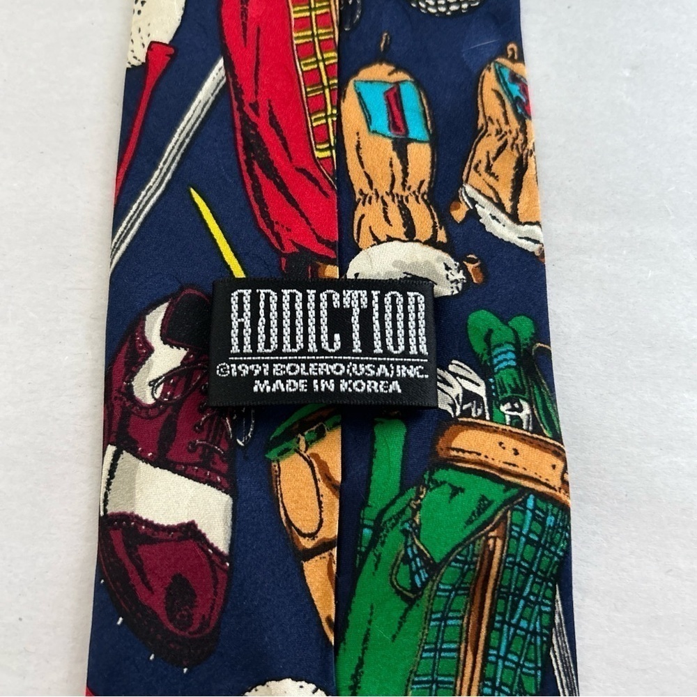 Addiction Golfing Tie Silk Tie With Great Vintage Golf Printing - Picture 3 of 5